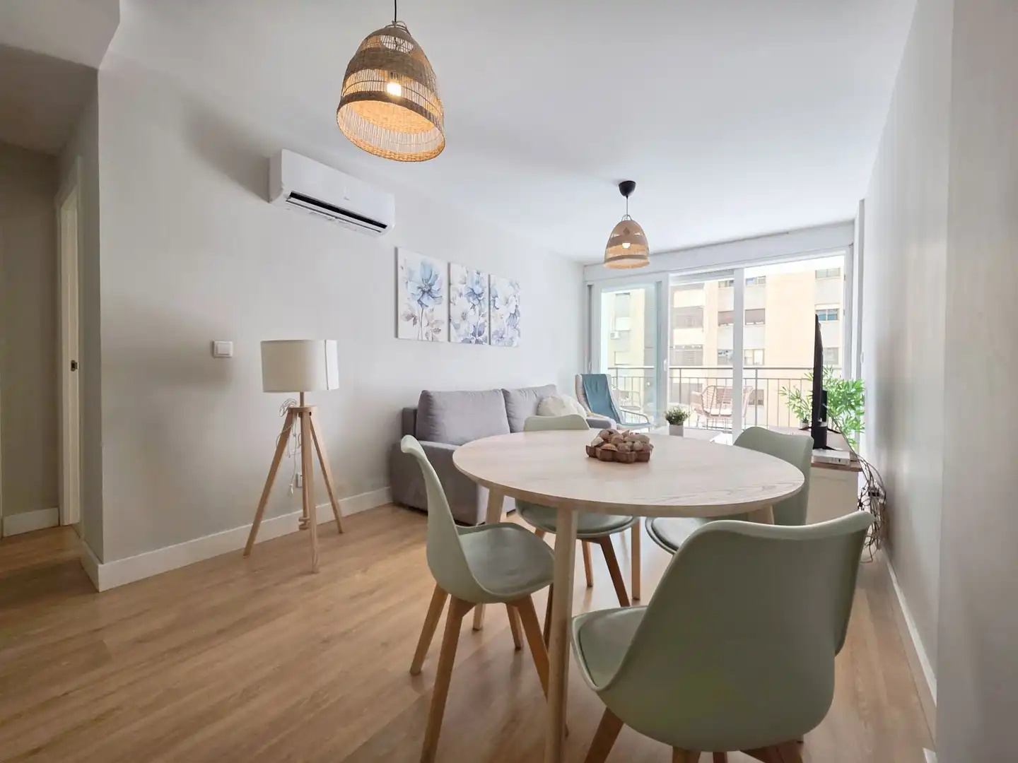 Sala de estar de Piso en venta en Málaga con Aire acondicionado y Terraza