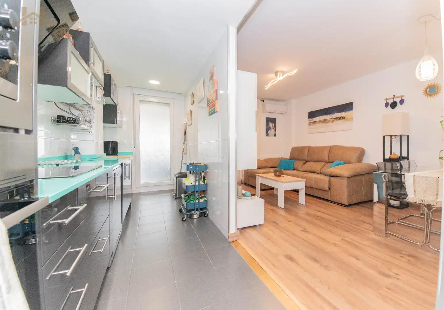 Sala de estar de Piso en venta en Sevilla la Nueva con Aire acondicionado, Calefacción y Terraza