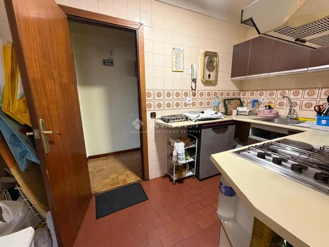 Cocina de Piso en venta en Torrejón de Ardoz con Terraza y Piscina comunitaria