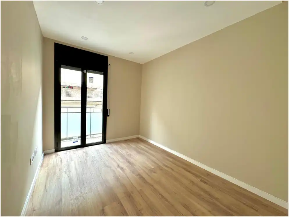 Habitación de Casa adosada en venta en Vilanova i la Geltrú con Aire acondicionado, Terraza y Horno