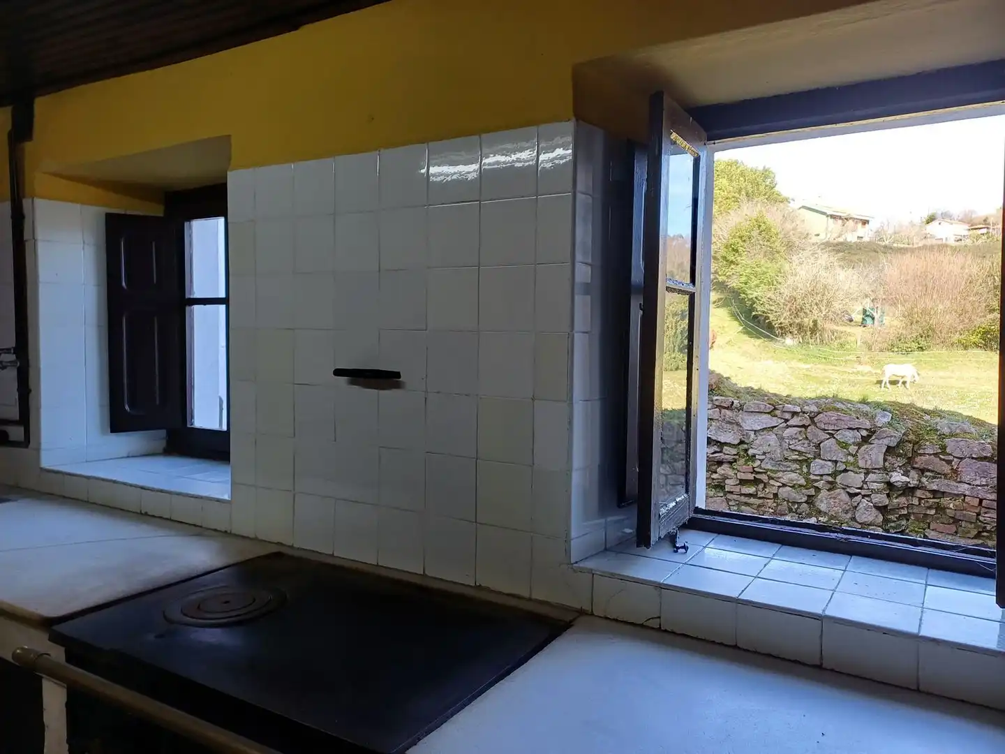 Cuina de Casa o xalet en venda en Illas amb Terrassa, Traster i Piscina