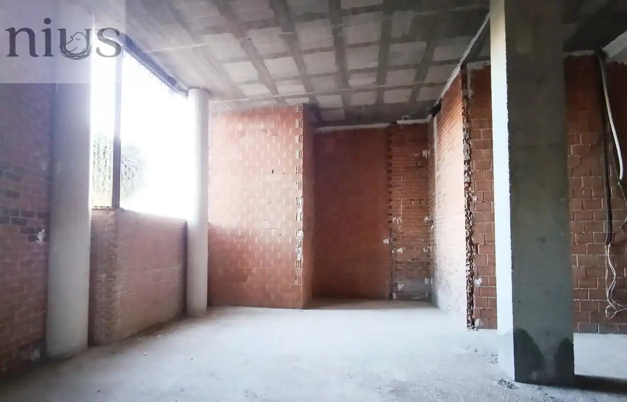 Local comercial en venta en Centro Urbano, imagen 2
