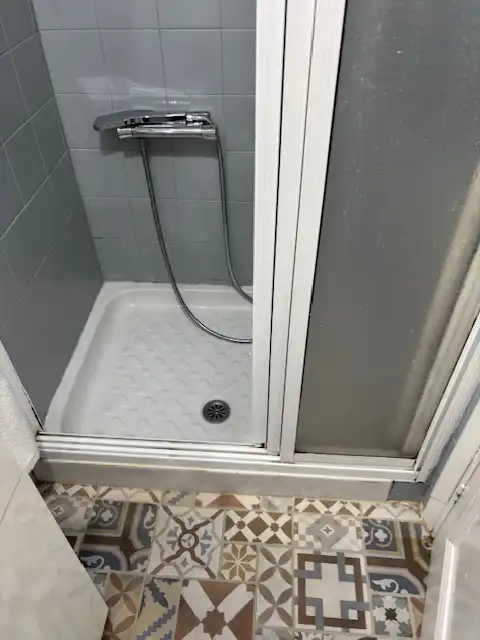 Bany de Dúplex en venda en Ferrol amb Calefacció, Parquet i Terrassa