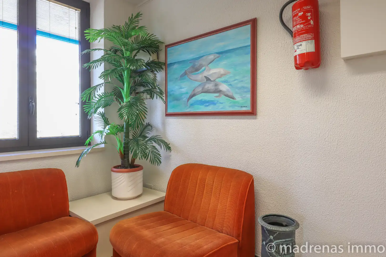 Büro zur Miete in Girona mit Klimaanlage, Heizung und Möbliert