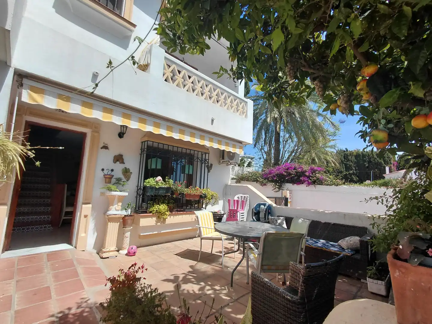 Maison mitoyenne avec terrasse à vendre à Calle Capitulaciones