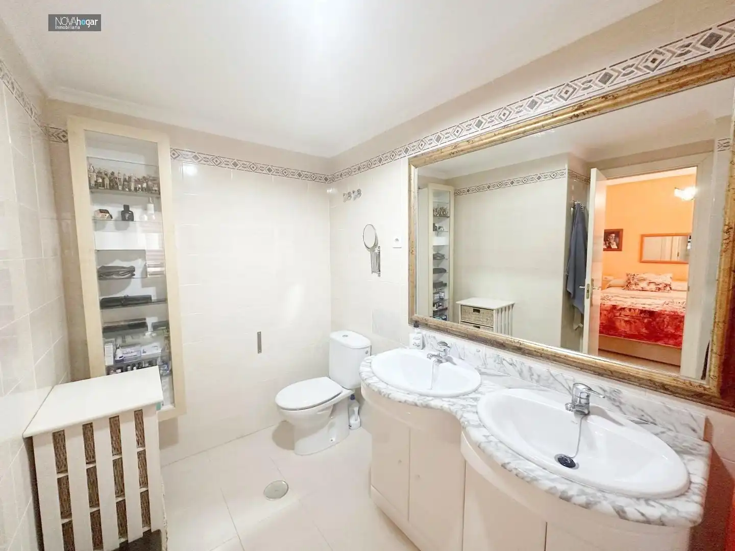 Casa adosada en venta en Campanillas
