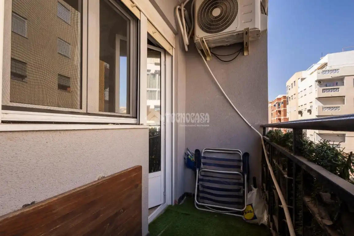 Flat for sale in Ciudad Jardín - Tagarete - El Zapillo