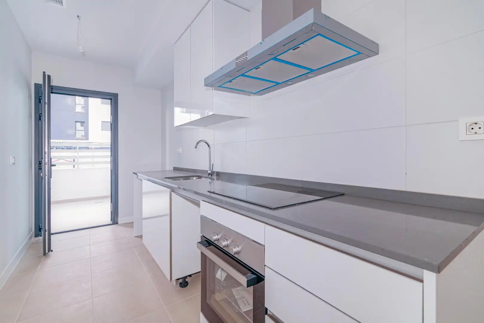 Cocina de Piso en venta en Granada con Aire acondicionado, Calefacción y Terraza