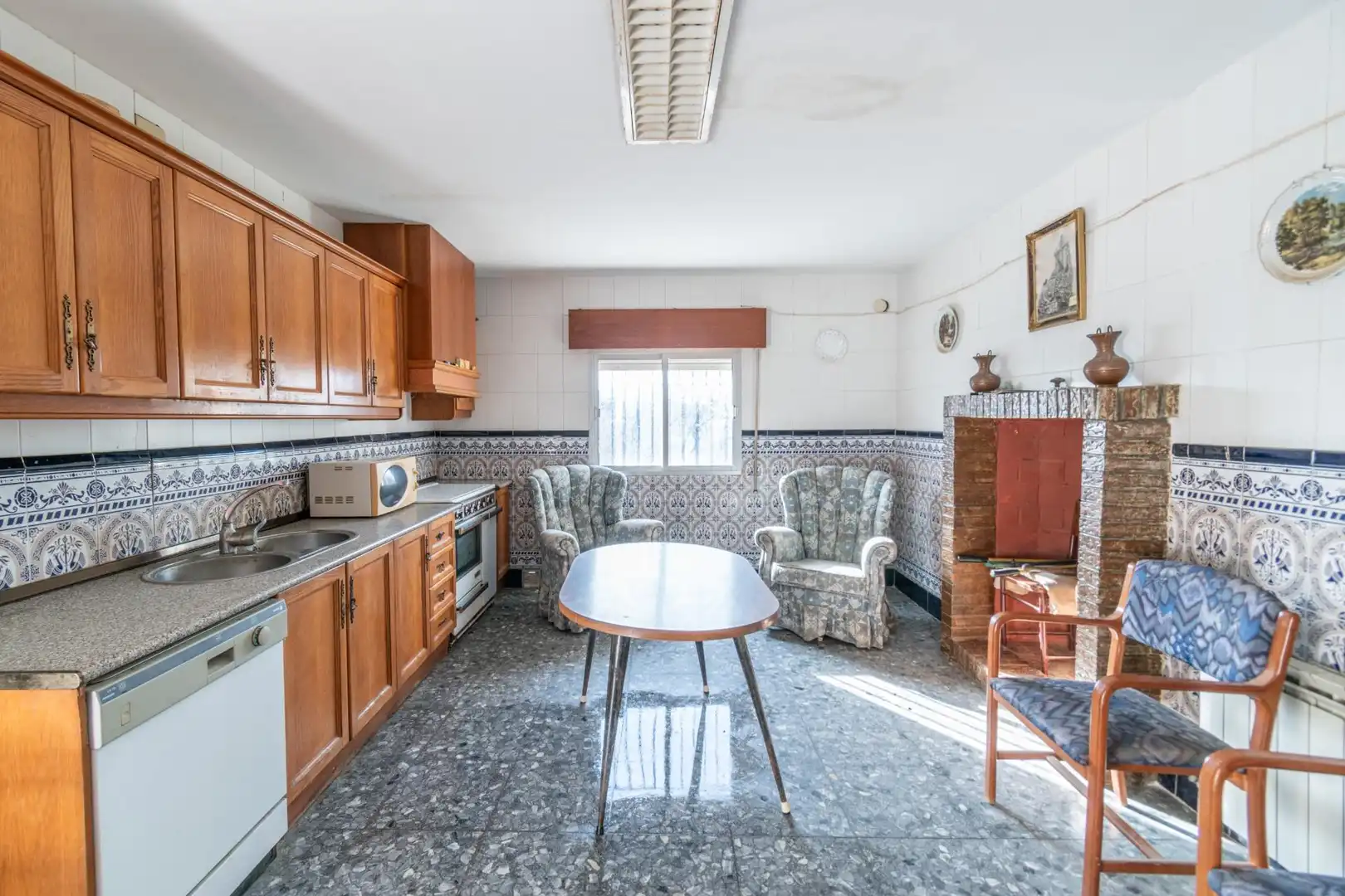 Cocina de Casa o chalet en venta en Vegas del Genil con Calefacción, Jardín privado y Terraza