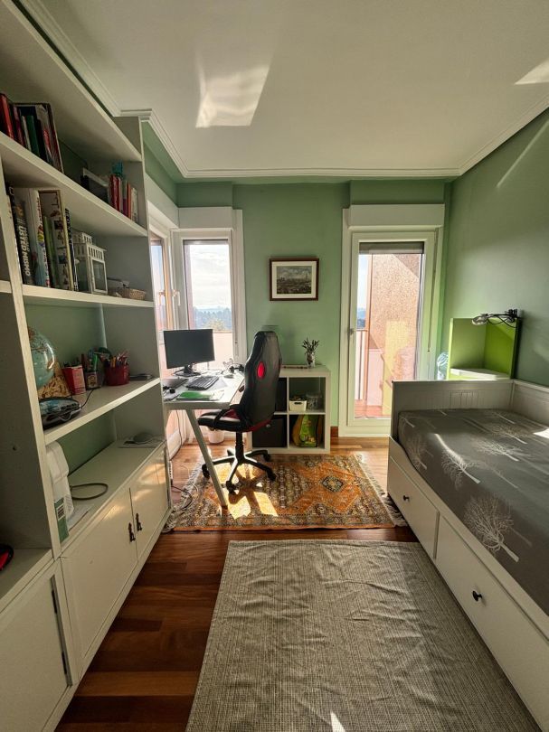 Habitación de Piso en venta en Sopelana con Calefacción, Terraza y Trastero