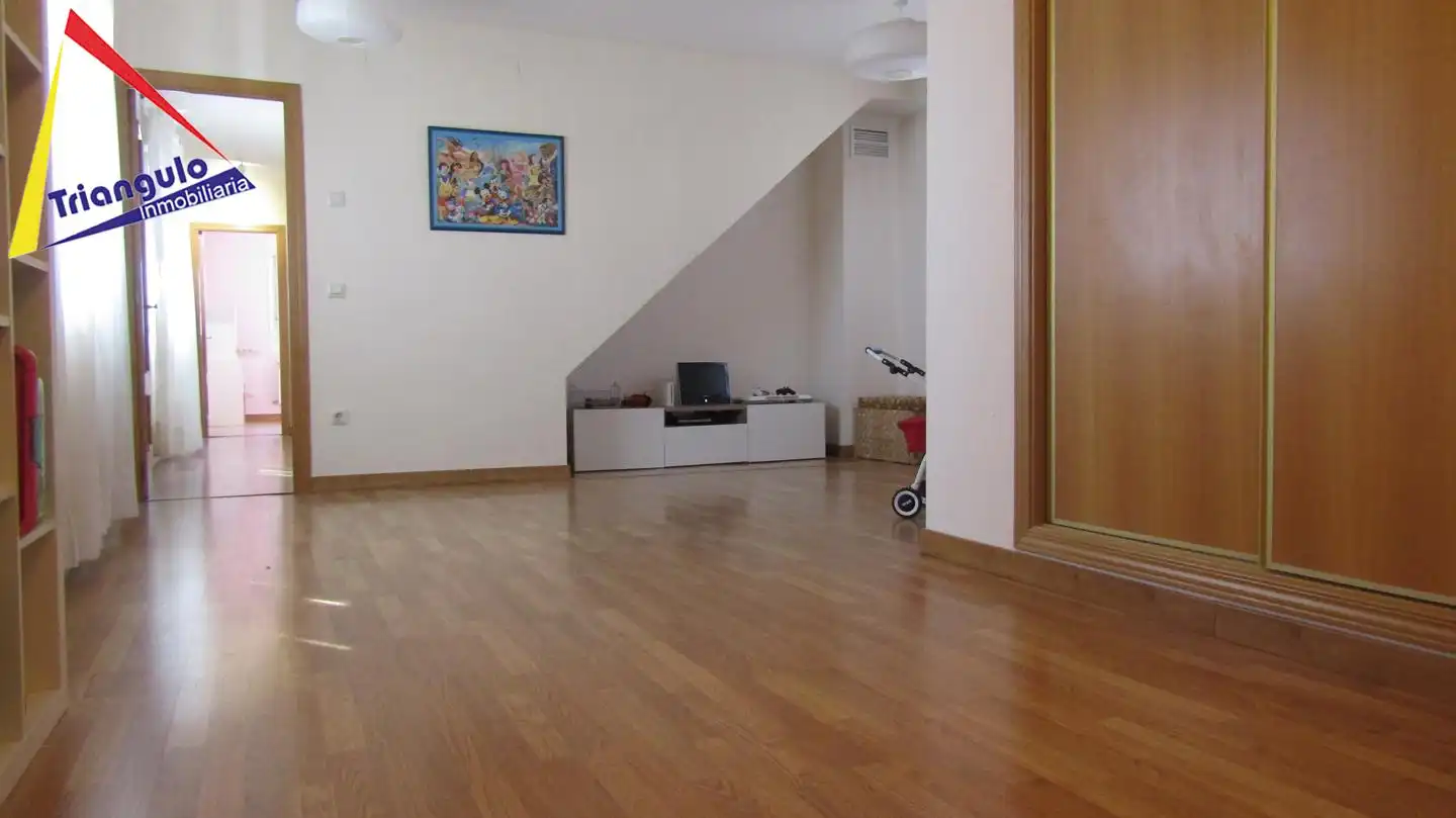 Casa adosada en venda en Encinillas amb Calefacció, Jardí privat i Terrassa