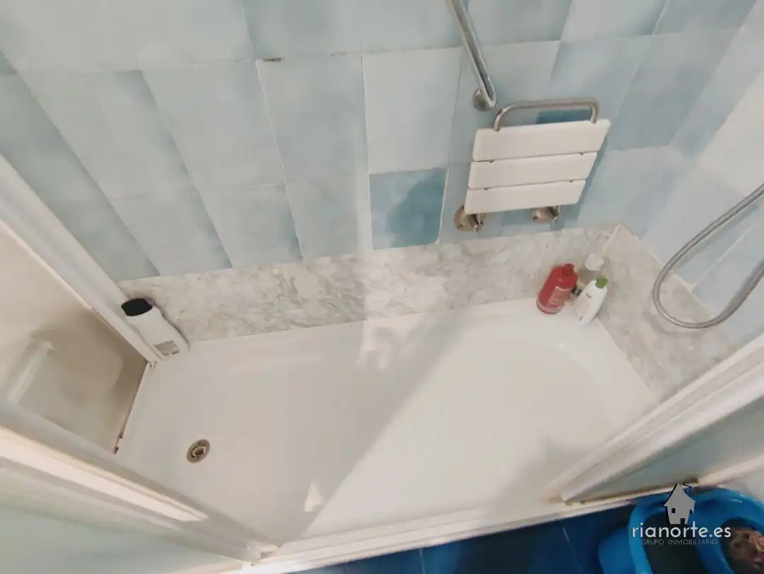 Bathroom of Flat for sale in Laviana  with Heating, Terrace and Storage room