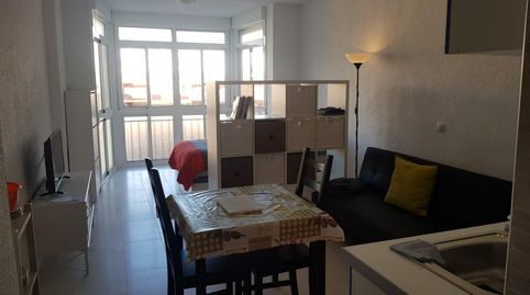 Foto 3 de Estudio de alquiler en Manantiales - Estación de Autobuses, Torremolinos