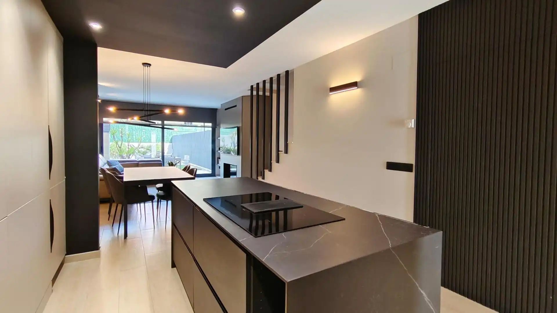 Cocina de Casa adosada en venta en Quart con Calefacción, Jardín privado y Terraza