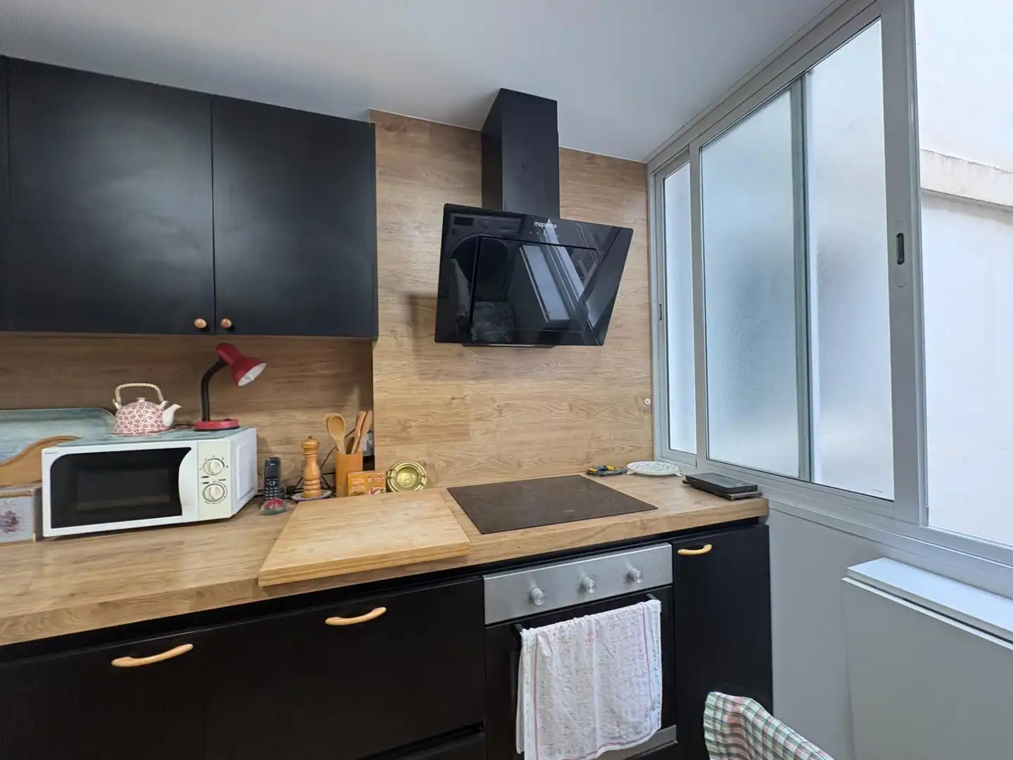 Kitchen of Flat for sale in Málaga  with Air Conditioner, Terrace and Furnished