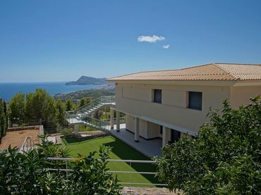 Villa con piscina in vendita a Altea la Vella