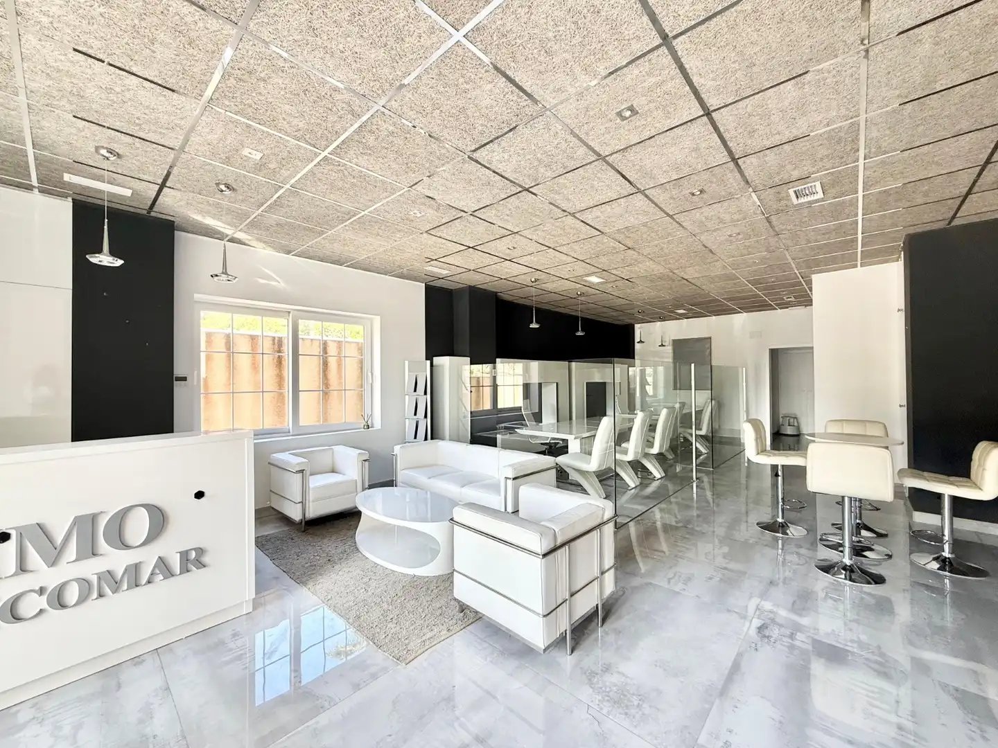 Business premises to rent in El Moncayo - El Pòrtic