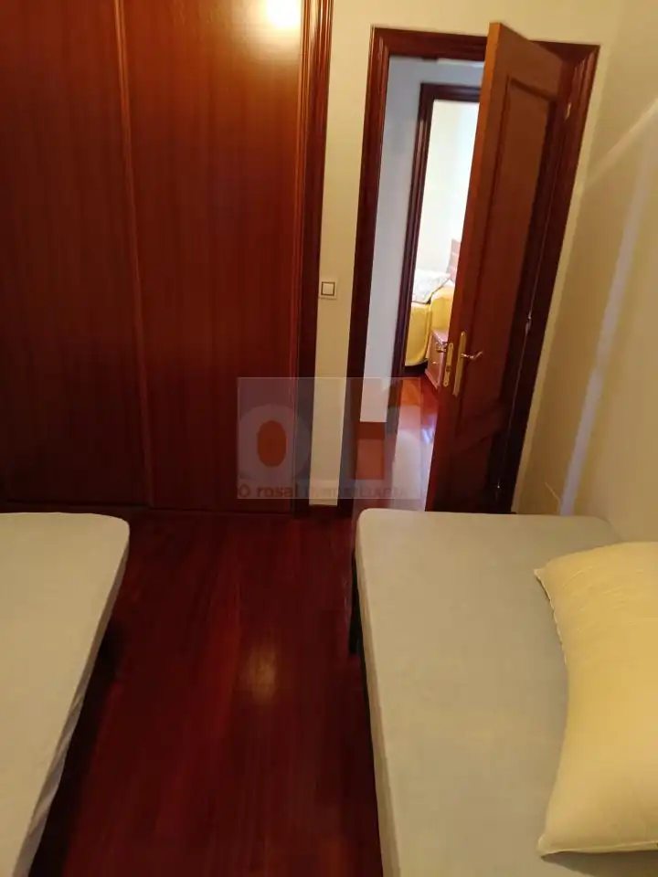 Habitación de Apartamento en venta en Moaña con Calefacción y Trastero