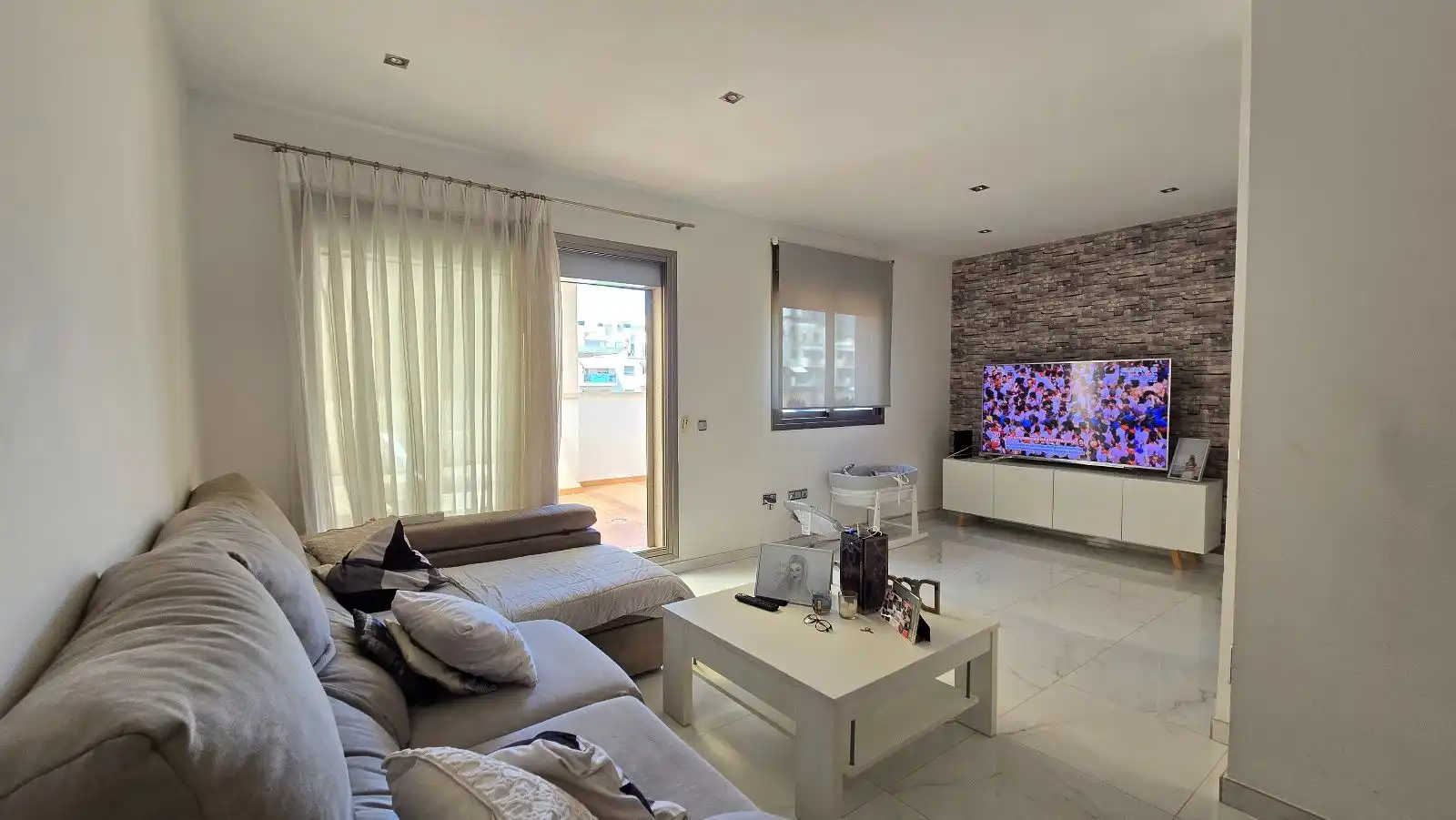 Sala d'estar de Àtic en venda en Torremolinos amb Aire condicionat, Terrassa i Piscina