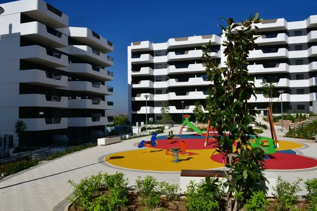 Vista exterior de Apartamento en venta en Elche / Elx con Calefacción, Terraza y Piscina