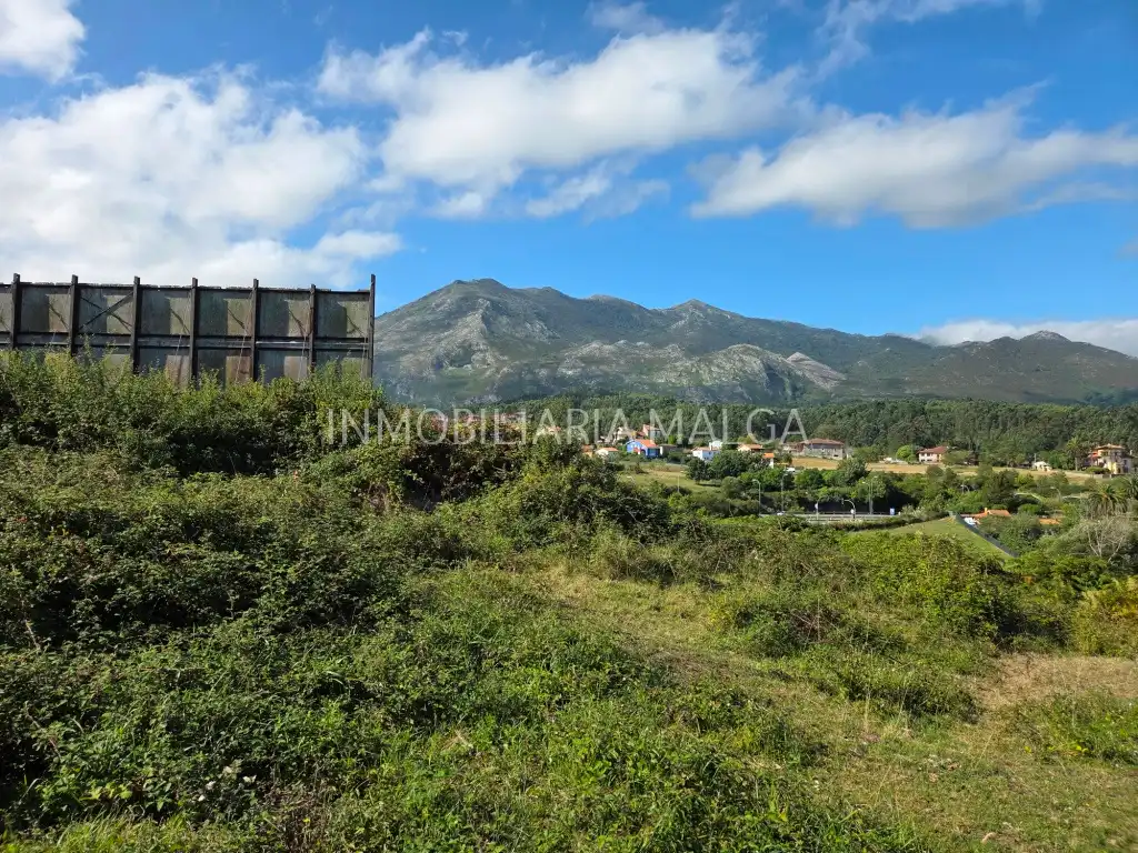 Residencial en venda en Caravia