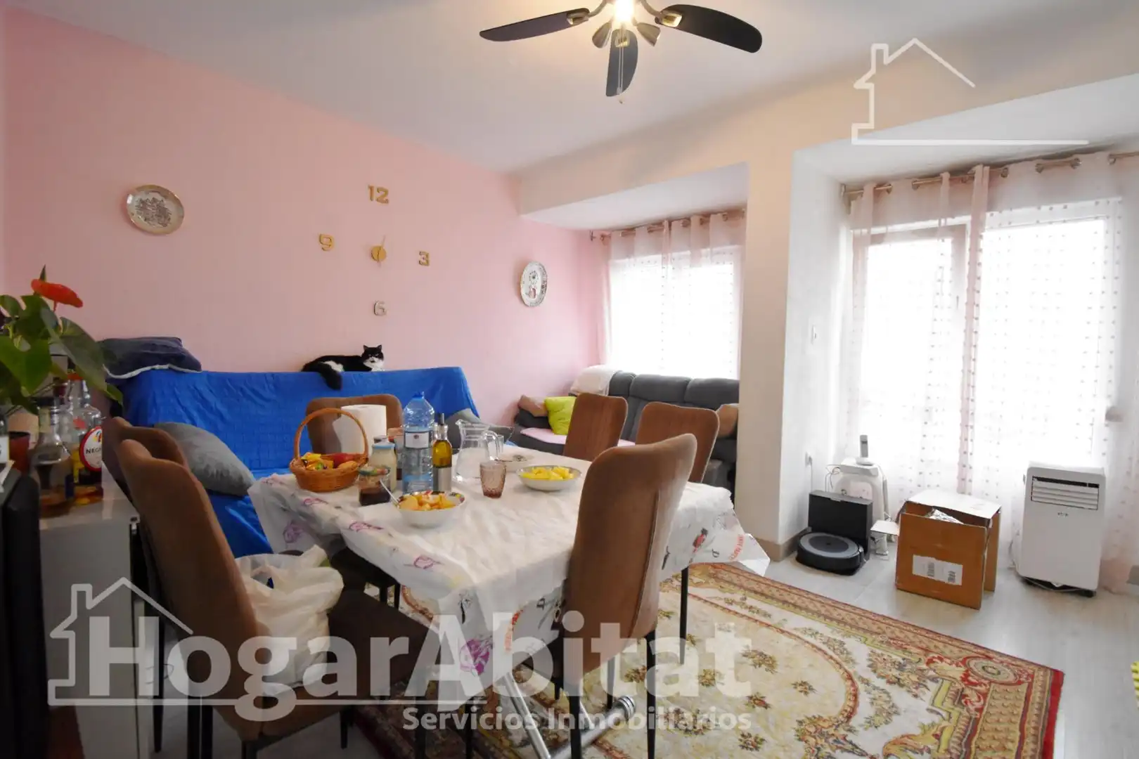 Wohnzimmer von Wohnung zum Verkauf in Oliva mit Parkett, Möbliert und Balkon