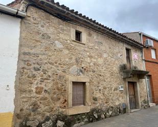 Vista exterior de Casa o xalet en venda en Arroyomolinos (Cáceres) amb Traster