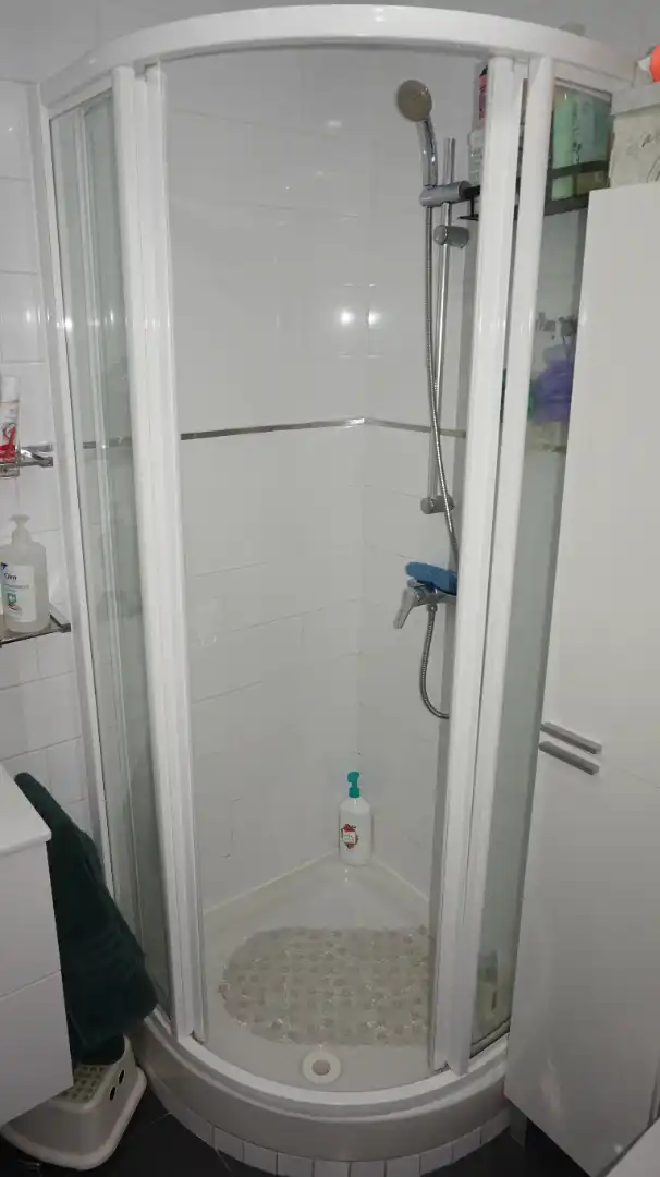 Badezimmer von Wohnung zum Verkauf in Madrid mit Klimaanlage, Heizung und Terrasse