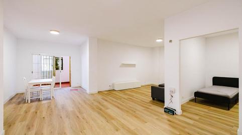 Foto 3 de Piso en venta en C. Mármoles, La Trinidad, Málaga Capital