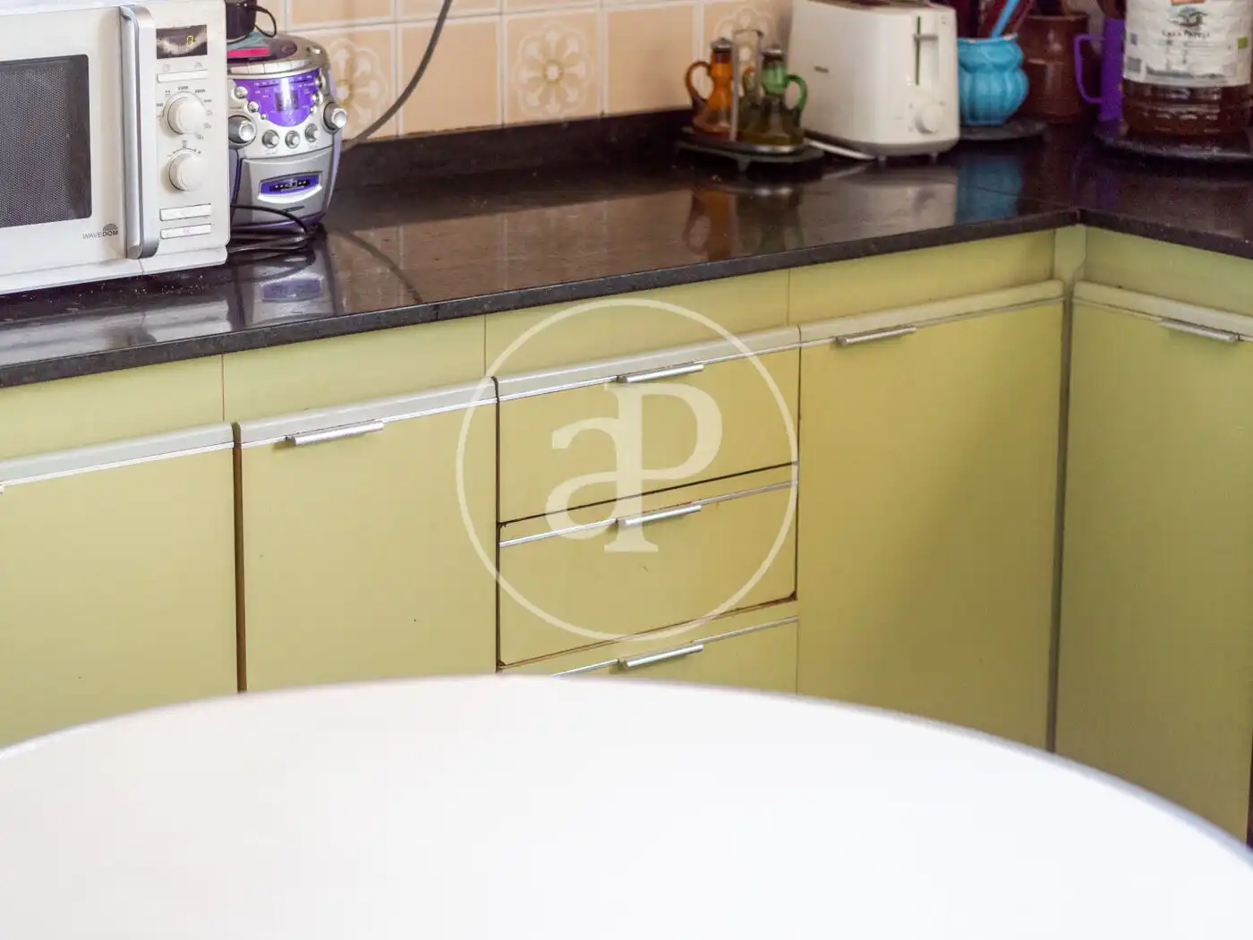 Cocina de Casa o chalet en venta en Gilet con Calefacción, Jardín privado y Terraza