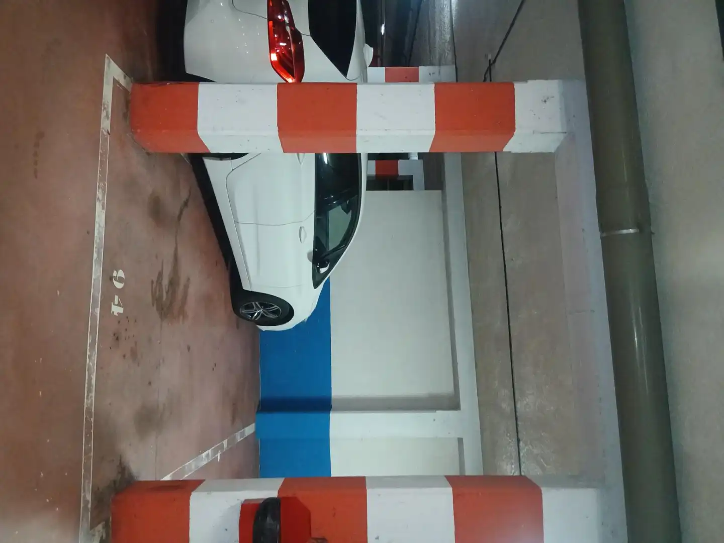 Piso de alquiler en Calle LUXEMBURGO, 1, HUCA - La Cadellada