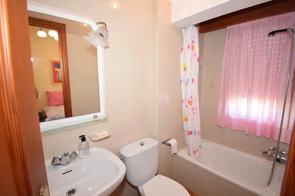 Bathroom of Duplexes for sale in Miño  with Heating, Terrace and Storage room