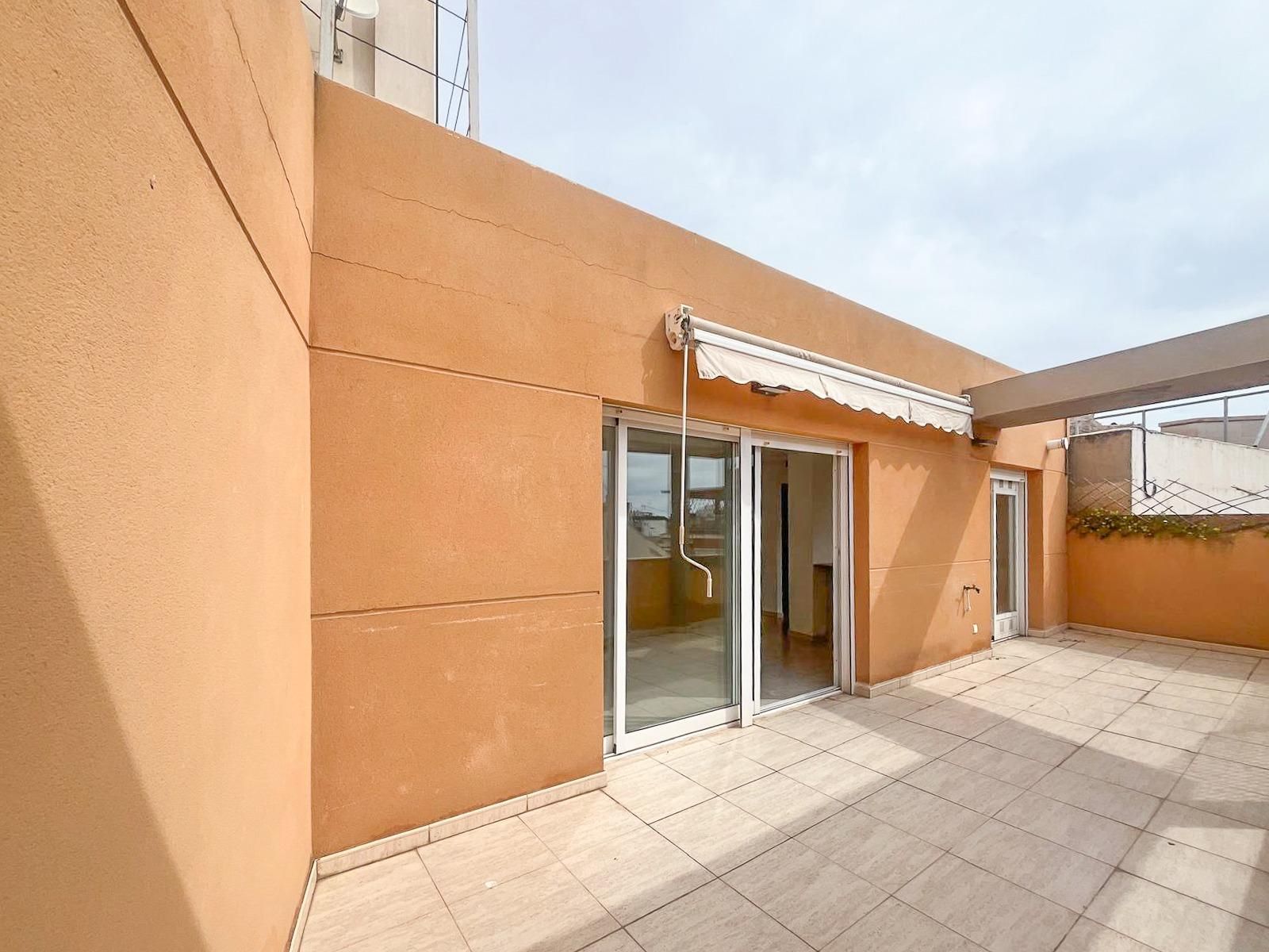 Terrace of Attic for sale in Alicante / Alacant  with Terrace and Alarm