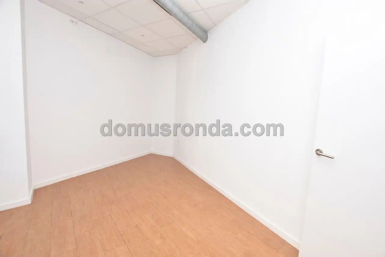 Local comercial en venda a Casco Histórico, imagen 3