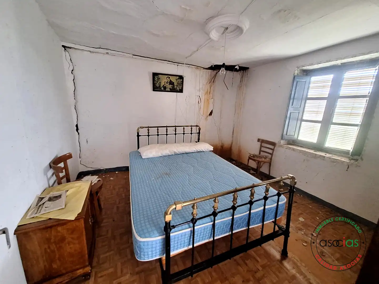 Dormitori de Casa o xalet en venda en Santa Colomba de Curueño amb Jardí privat