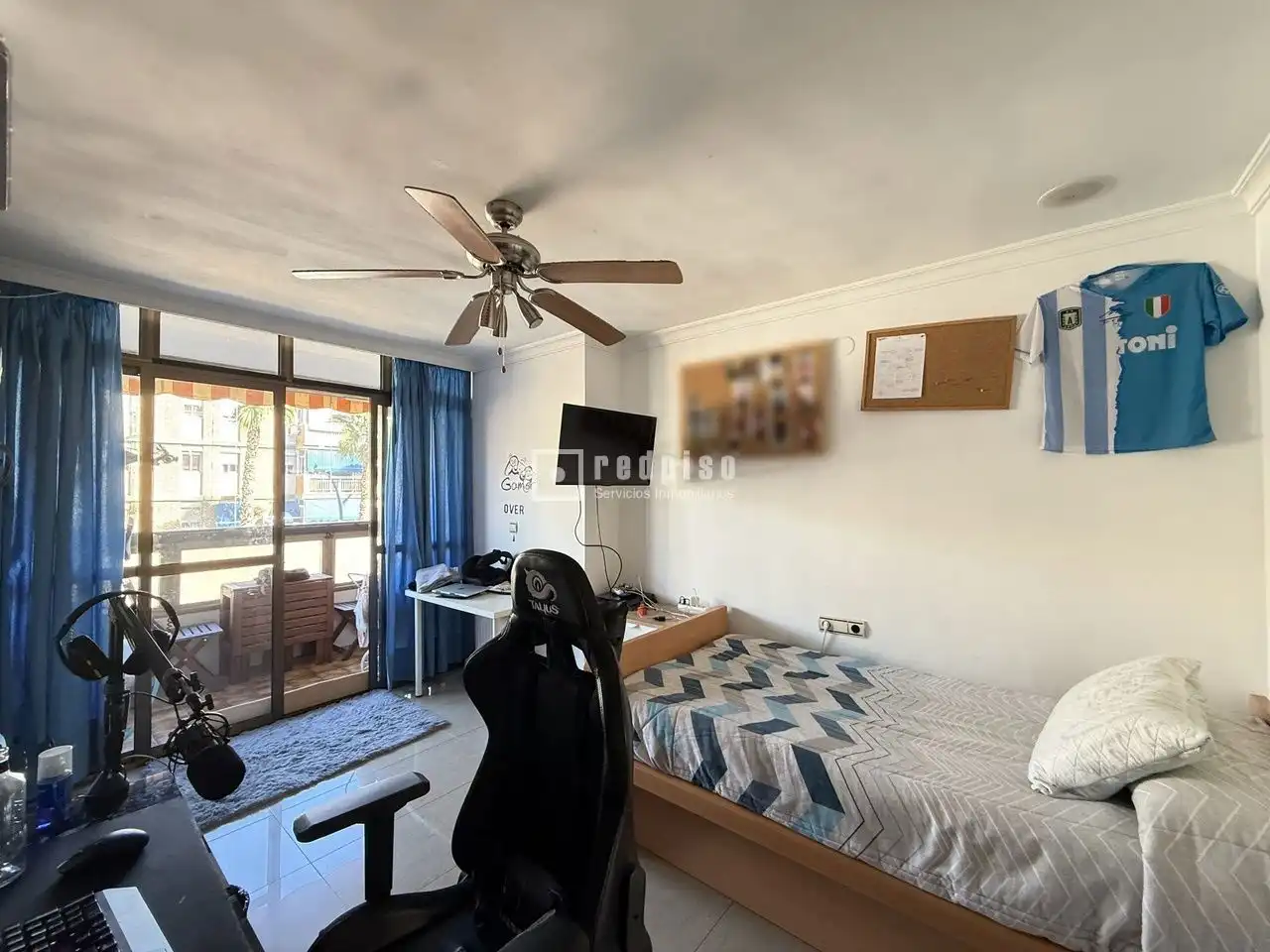 Habitación de Piso en venta en Málaga con Aire acondicionado, Calefacción y Jardín privado