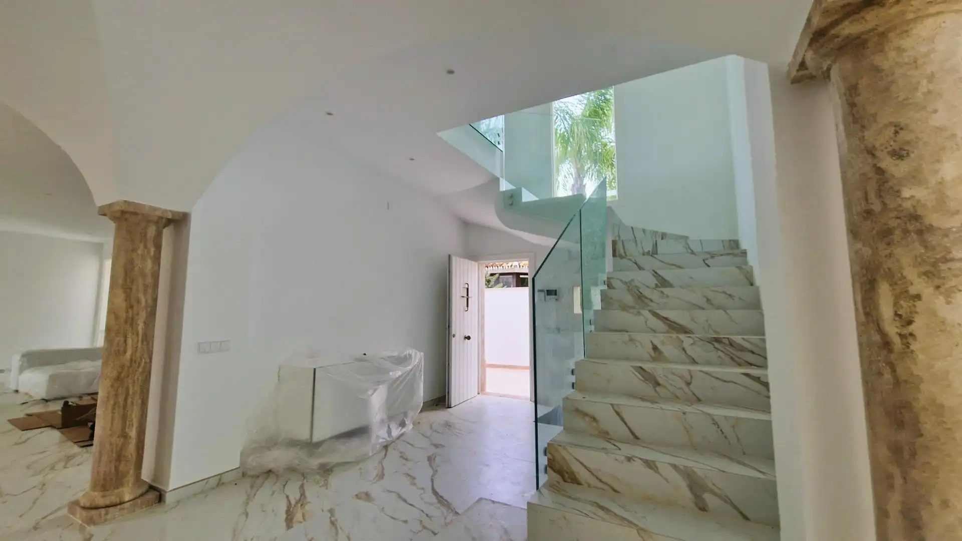 Houses for sale in Marbella  with Air Conditioner, Private garden and Terrace