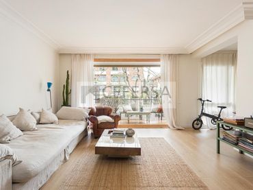 Wohnung mit Aufzug zum Verkauf in Passeig de la Bonanova