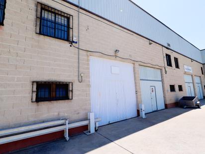 Exterior view of Industrial buildings for sale in Mejorada del Campo