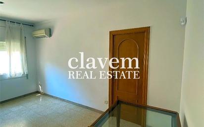 Exterior view of Flat for sale in  Barcelona Capital