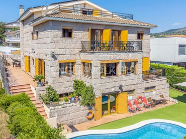 Casa con balcone in vendita a Alella