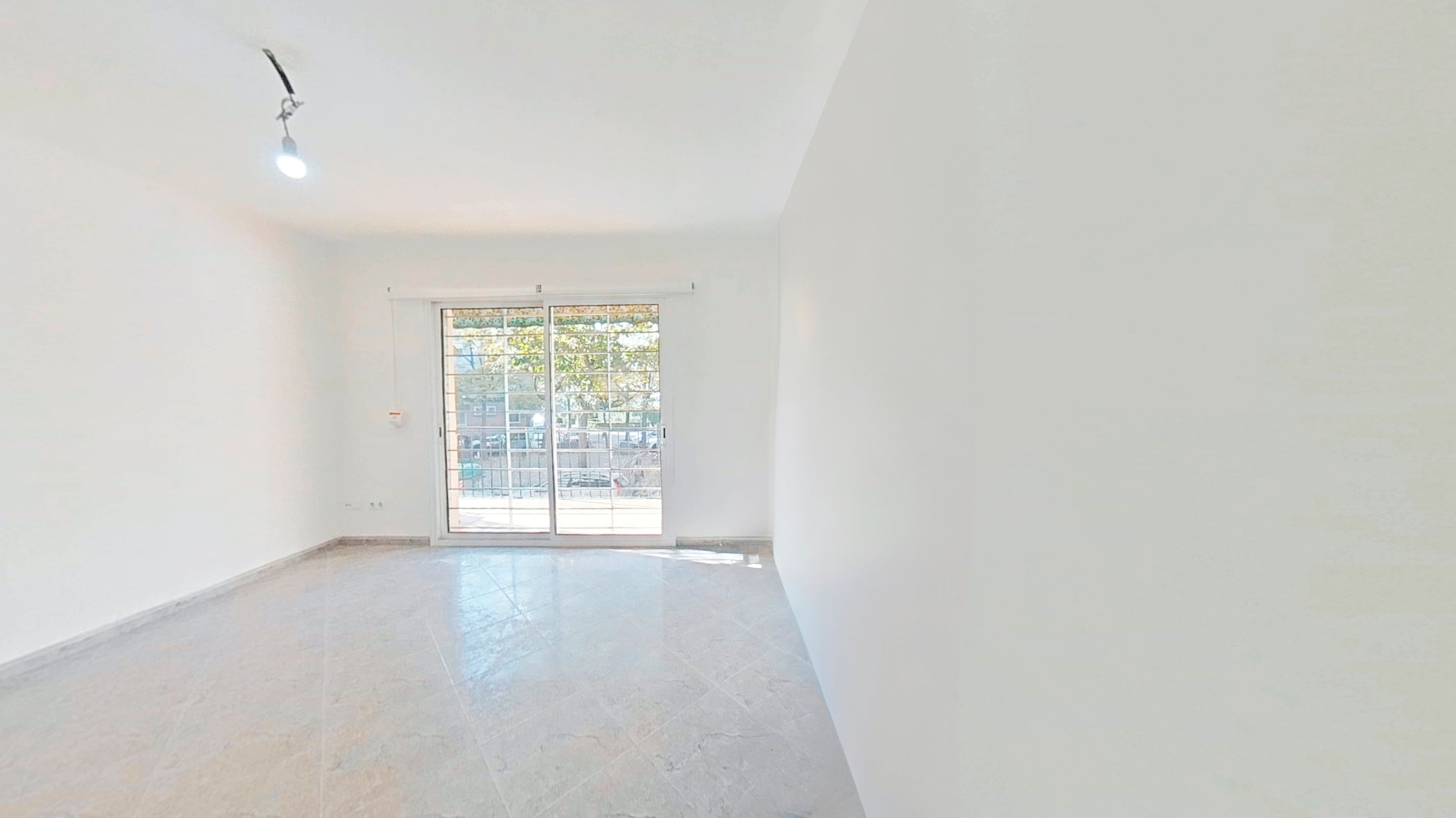 Flat for sale in Girona Capital  with Terrace and Oven