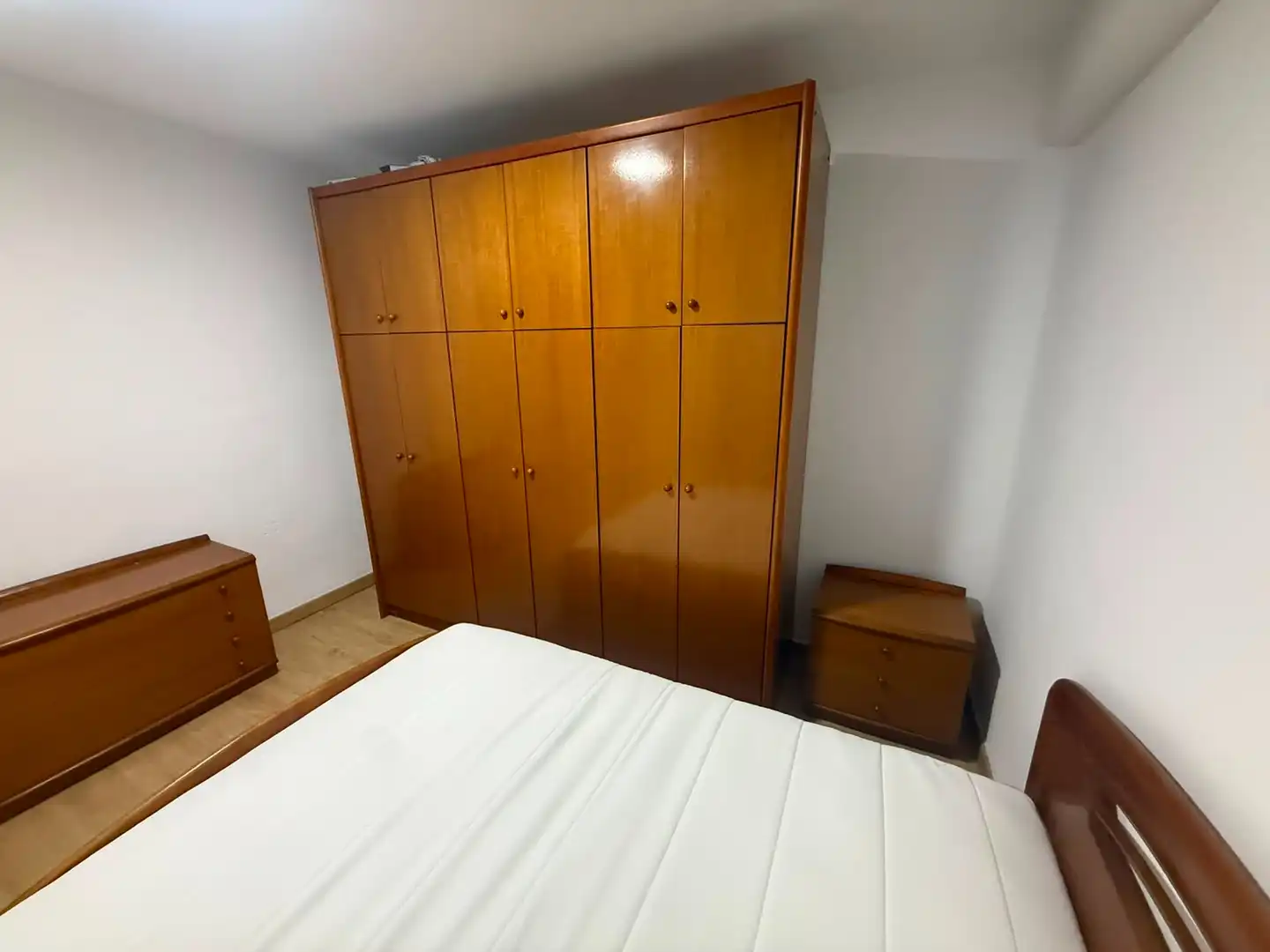 Schlafzimmer von Wohnung zur Miete in Alicante / Alacant mit Möbliert, Ofen und Waschmaschine