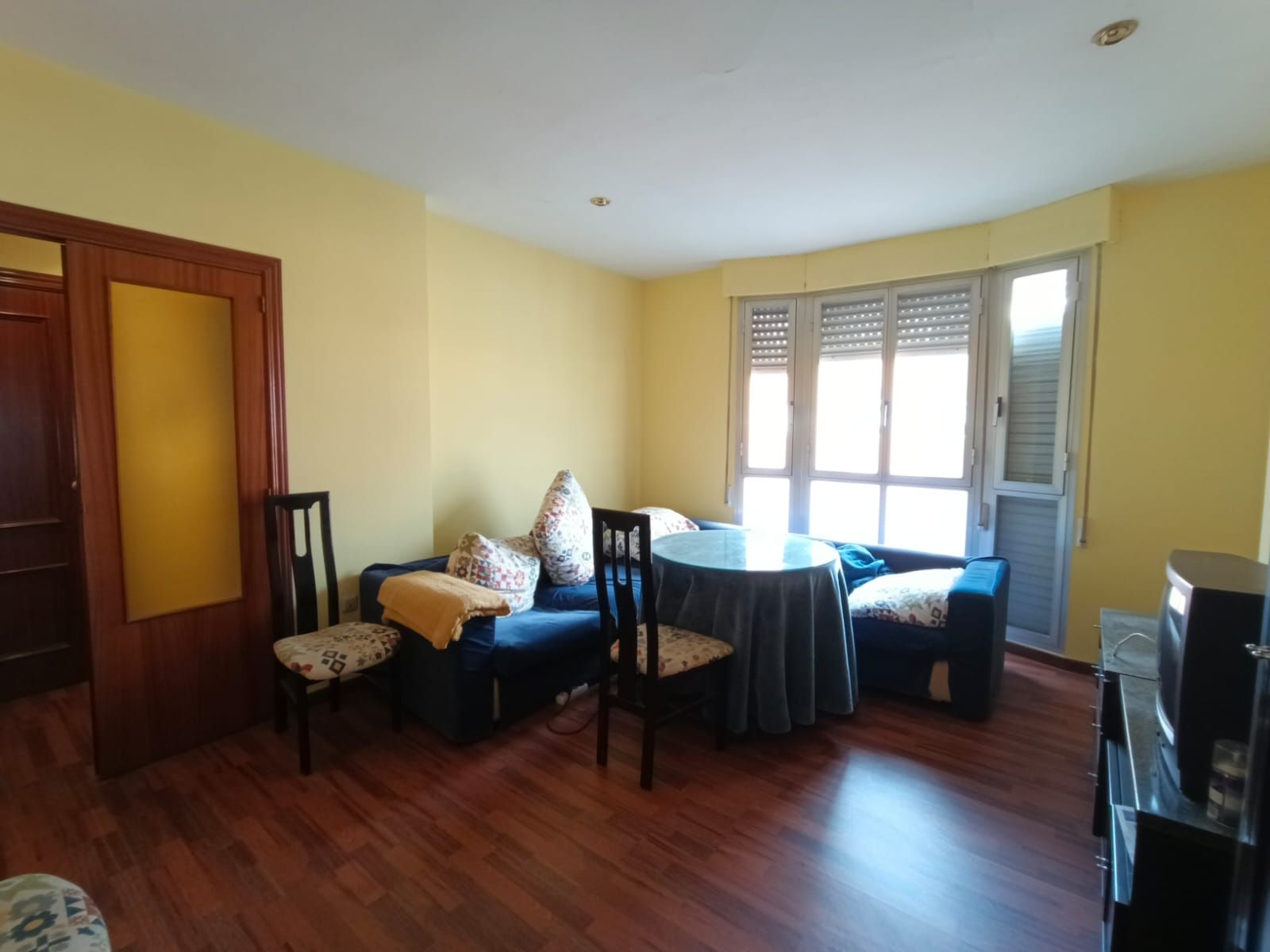 Sala d'estar de Pis en venda en Cáceres Capital amb Calefacció i Parquet