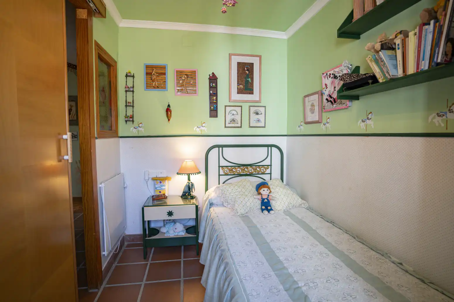 Dormitori de Casa o xalet en venda en Chulilla amb Terrassa
