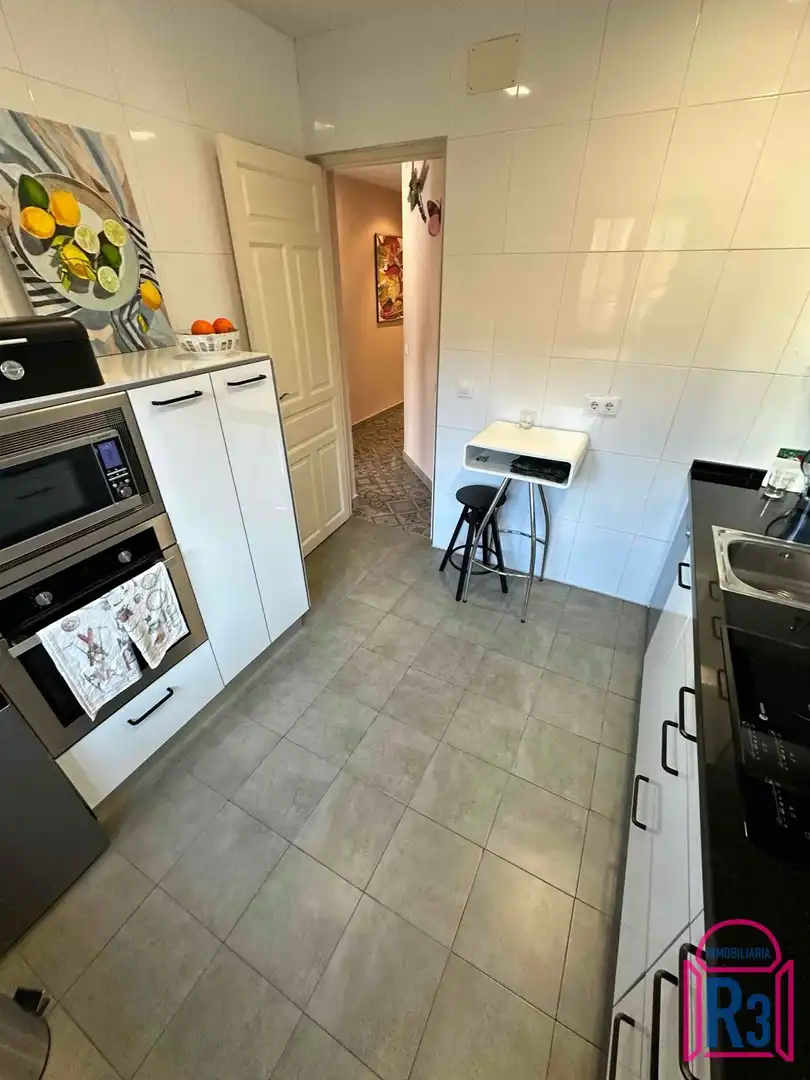 Kitchen of Flat for sale in León Capital   with Heating and Storage room