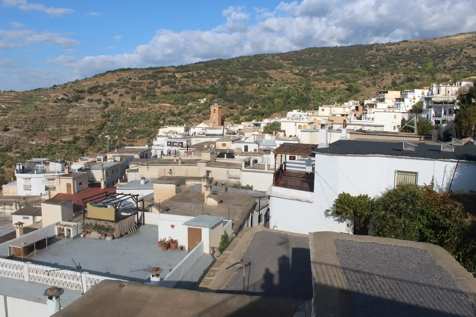 Vista exterior de Casa o chalet en venta en Nevada con Terraza, Trastero y Amueblado