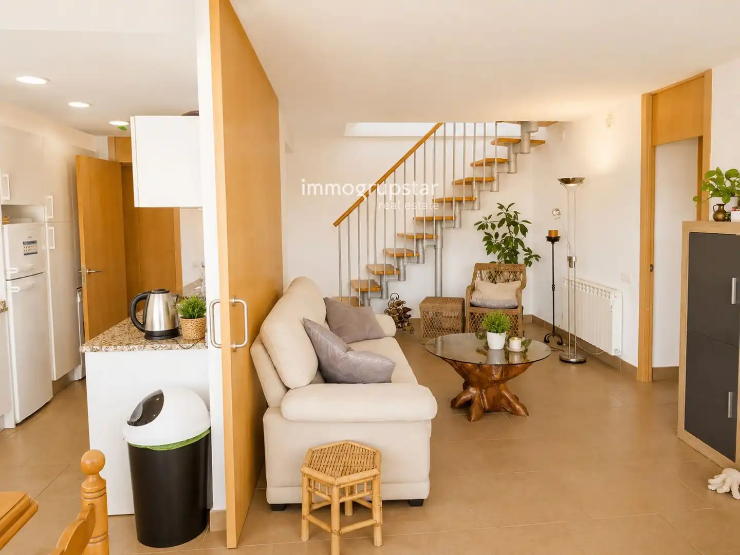 Sala de estar de Ático en venta en Calonge i Sant Antoni con Calefacción, Terraza y Piscina