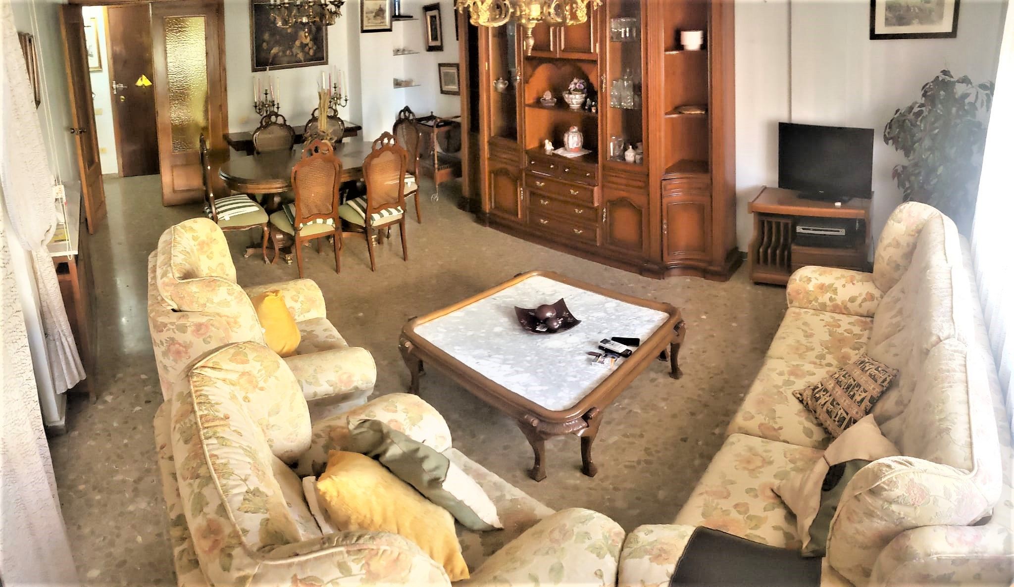 Sala d'estar de Pis de lloguer en Cáceres Capital amb Calefacció, Terrassa i Moblat