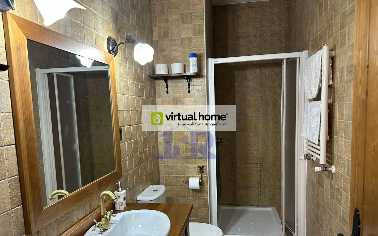 Baño de Casa o chalet en venta en Cuenca con Aire acondicionado